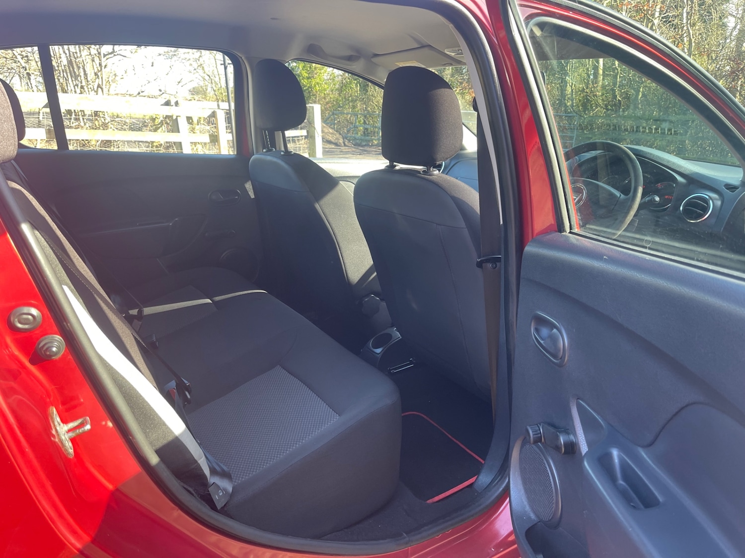 Used Dacia Sandero 2015 for sale - 77732777: Photo 14