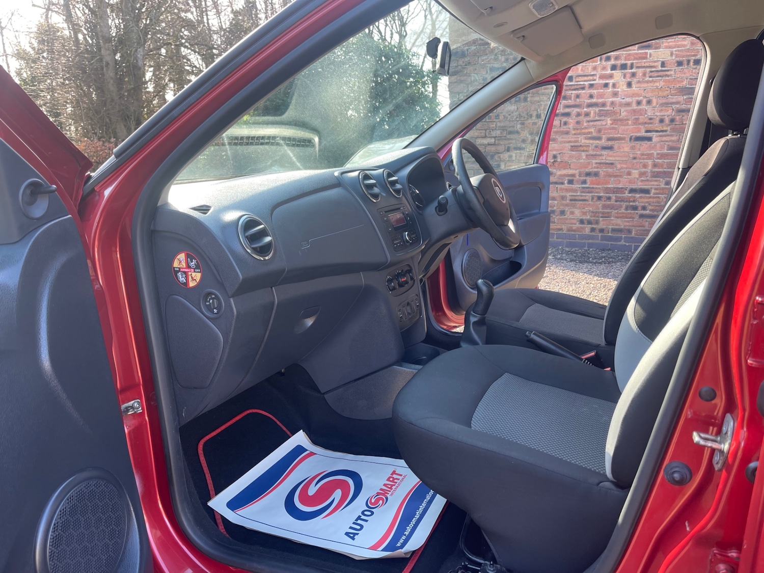 Used Dacia Sandero 2015 for sale - 77732777: Photo 15