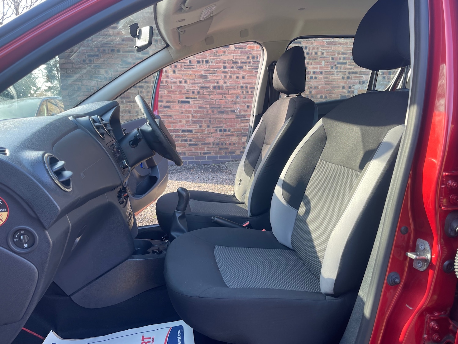 Used Dacia Sandero 2015 for sale - 77732777: Photo 18