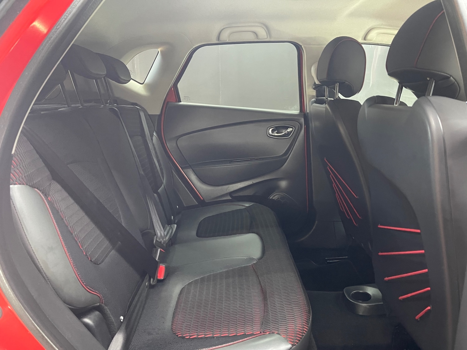 Used Renault Captur 2015 for sale - 77432662: Photo 18