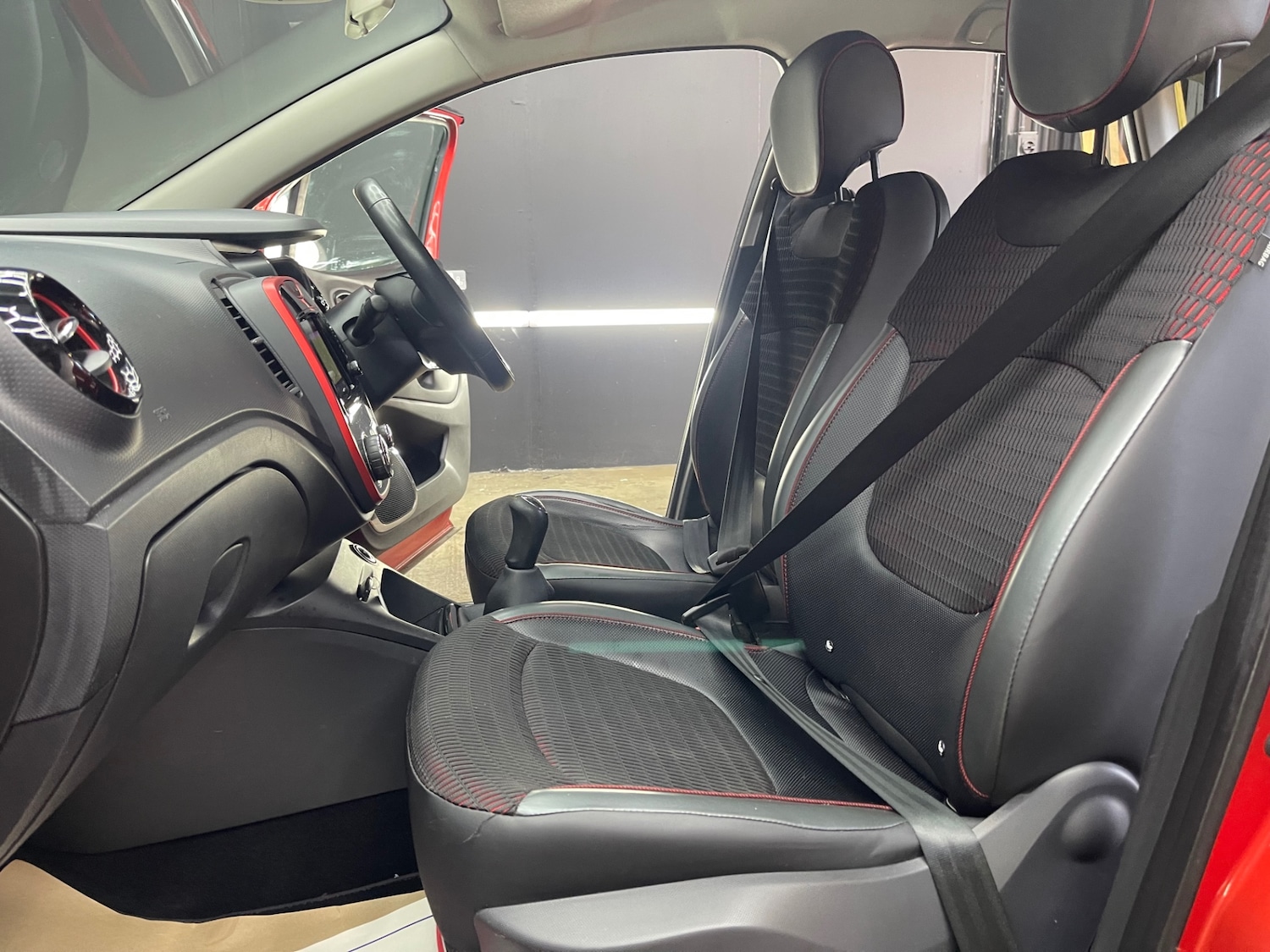 Used Renault Captur 2015 for sale - 77432662: Photo 19