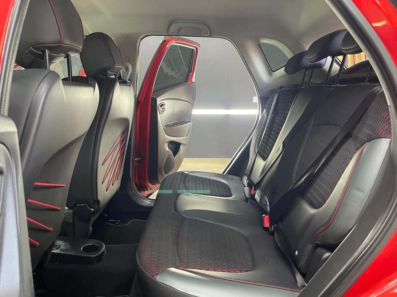 Used Renault Captur 2015 for sale - 77432662: Photo 21