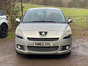 Used Peugeot 5008 2012 for sale - 74613760: Photo