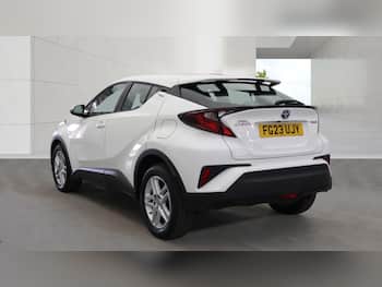 Used Toyota C-HR 2023 for sale - 79718772: Photo