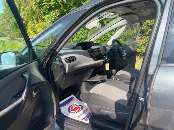 Used Citroen C4 Grand Picasso 2015 for sale - 73759209: Photo 23
