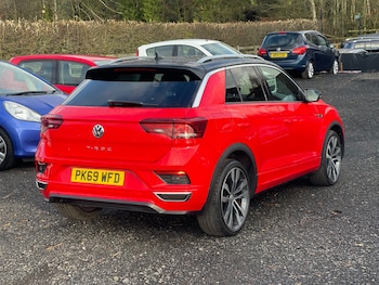 Used Volkswagen T-Roc 2019 for sale - 77819060: Photo
