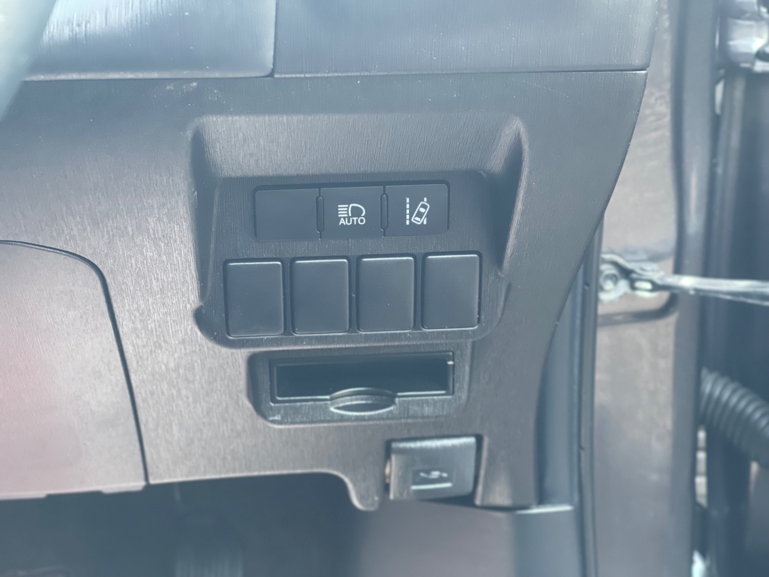 Used Toyota Prius+ 2020 for sale - 77649996: Photo 14