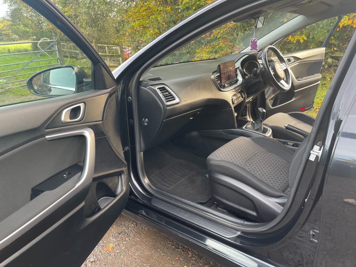 Vehicle 29