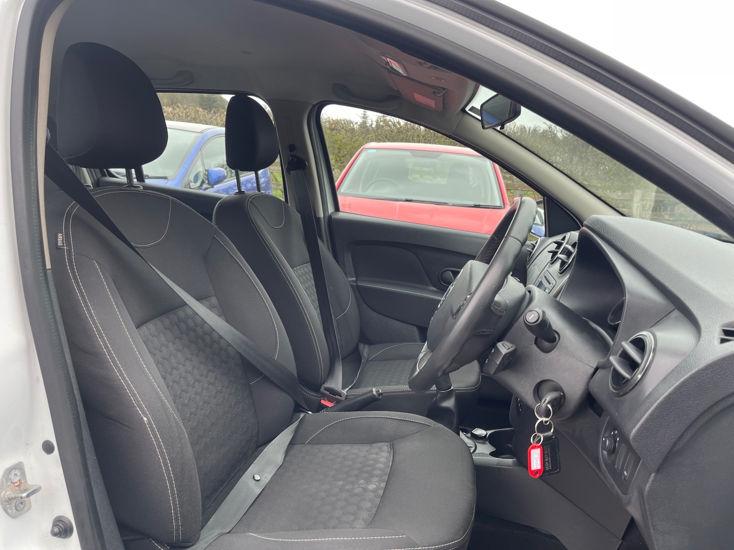 Used Dacia Sandero 2015 for sale - 77998487: Photo 10