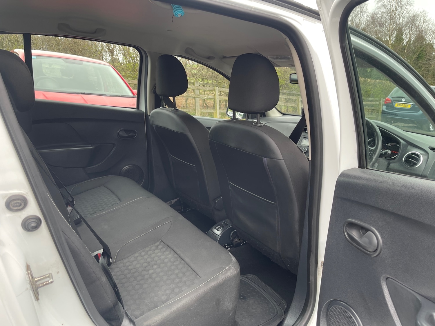 Used Dacia Sandero 2015 for sale - 77998487: Photo 11