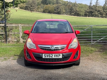 Used Vauxhall Corsa 2012 for sale - 75994693: Photo 2