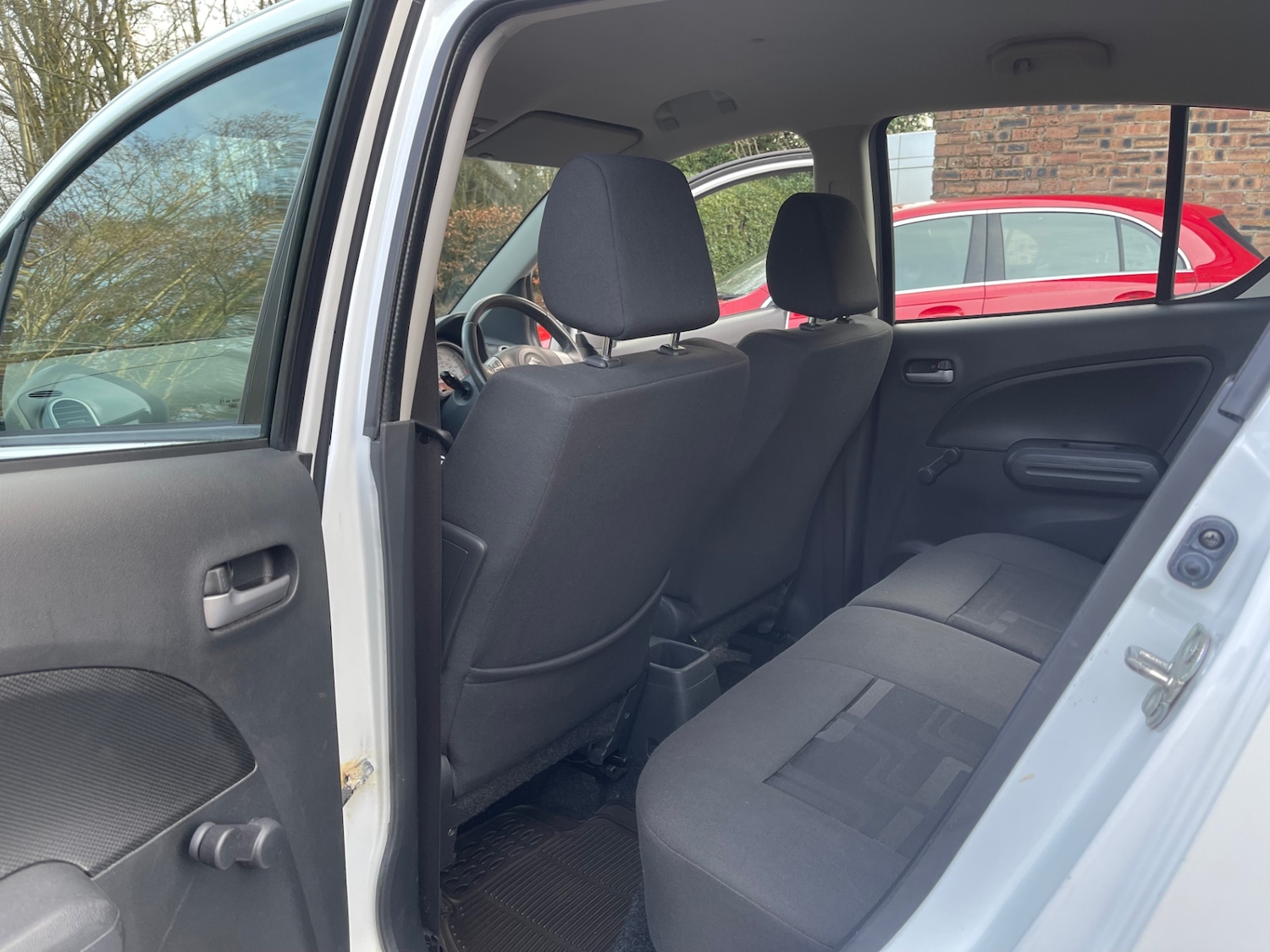 Used Suzuki Splash 2012 for sale - 77581630: Photo 15