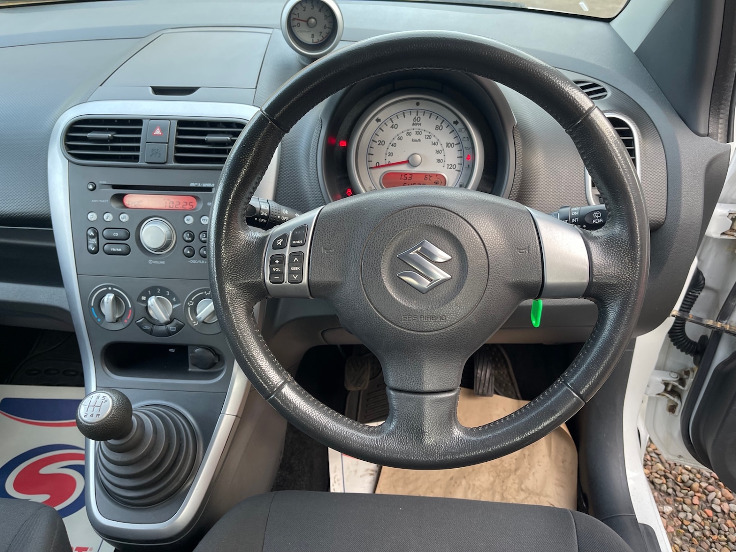 Used Suzuki Splash 2012 for sale - 77581630: Photo 7