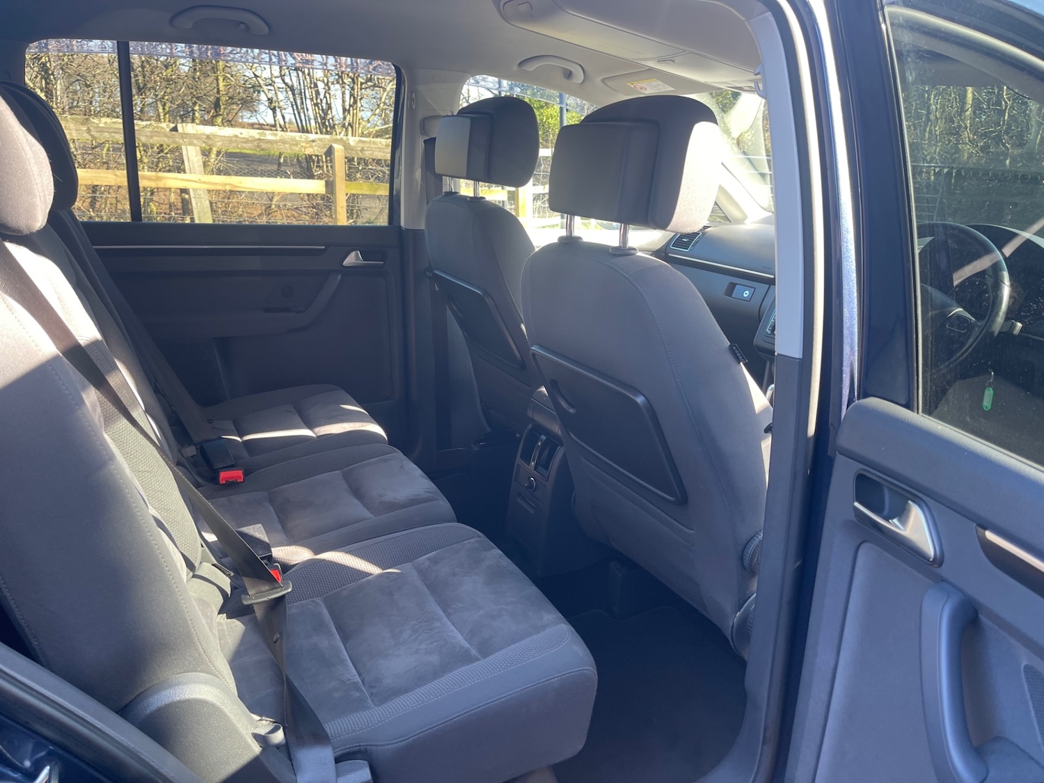 Used Volkswagen Touran 2013 for sale - 77653063: Photo 14