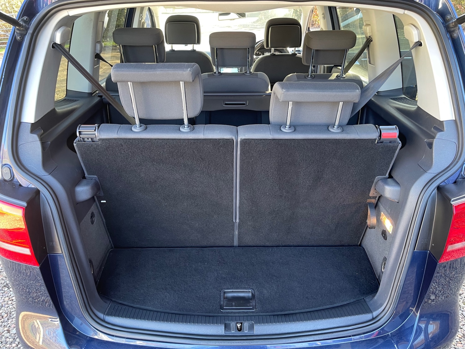 Used Volkswagen Touran 2013 for sale - 77653063: Photo 16