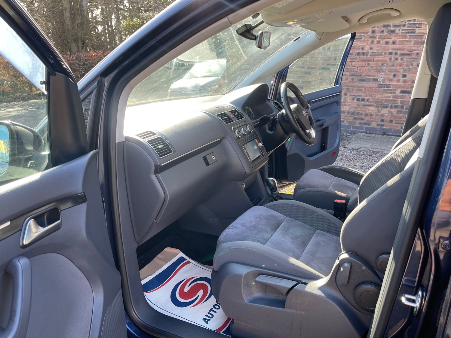 Used Volkswagen Touran 2013 for sale - 77653063: Photo 22