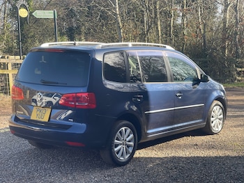 Used Volkswagen Touran 2013 for sale - 77653063: Photo