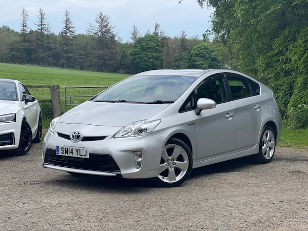 Used Toyota Prius 2014 for sale - 70873749: Photo 4