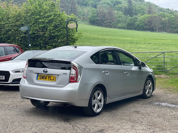Used Toyota Prius 2014 for sale - 70873749: Photo 6