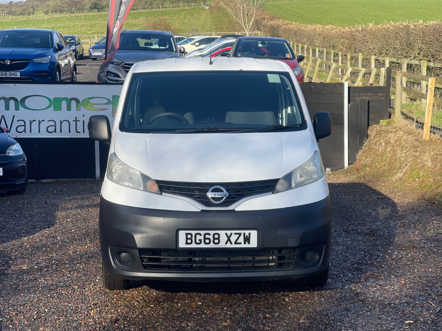 Used Nissan NV200 2018 for sale - 77640068: Photo 2