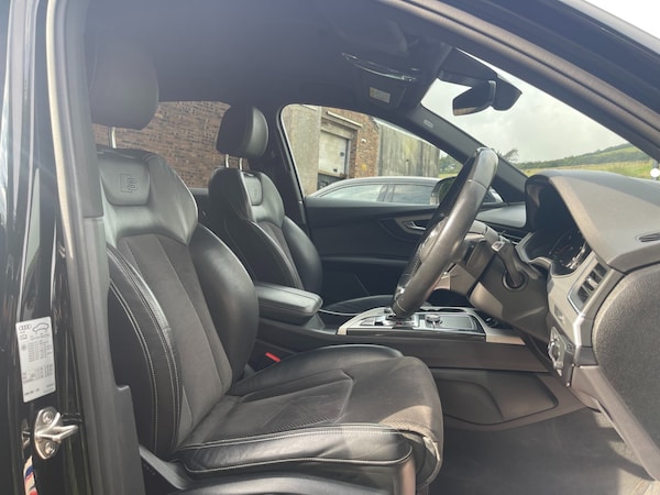 Used Audi Q7 2017 for sale - 73988101: Photo 12