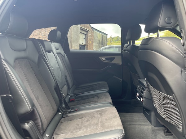 Used Audi Q7 2017 for sale - 73988101: Photo 31