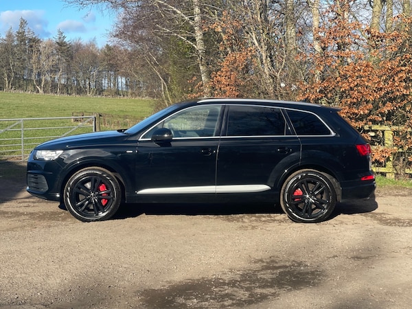 Used Audi Q7 2017 for sale - 73988101: Photo 4