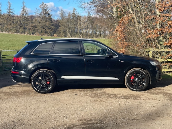 Used Audi Q7 2017 for sale - 73988101: Photo 5