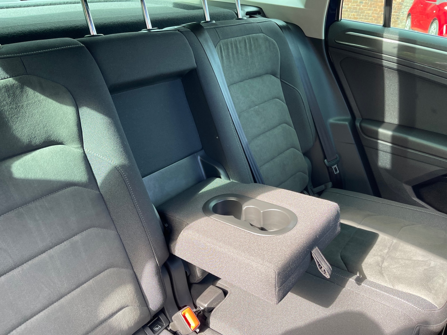 Used Volkswagen Tiguan 2020 for sale - 76353763: Photo 24