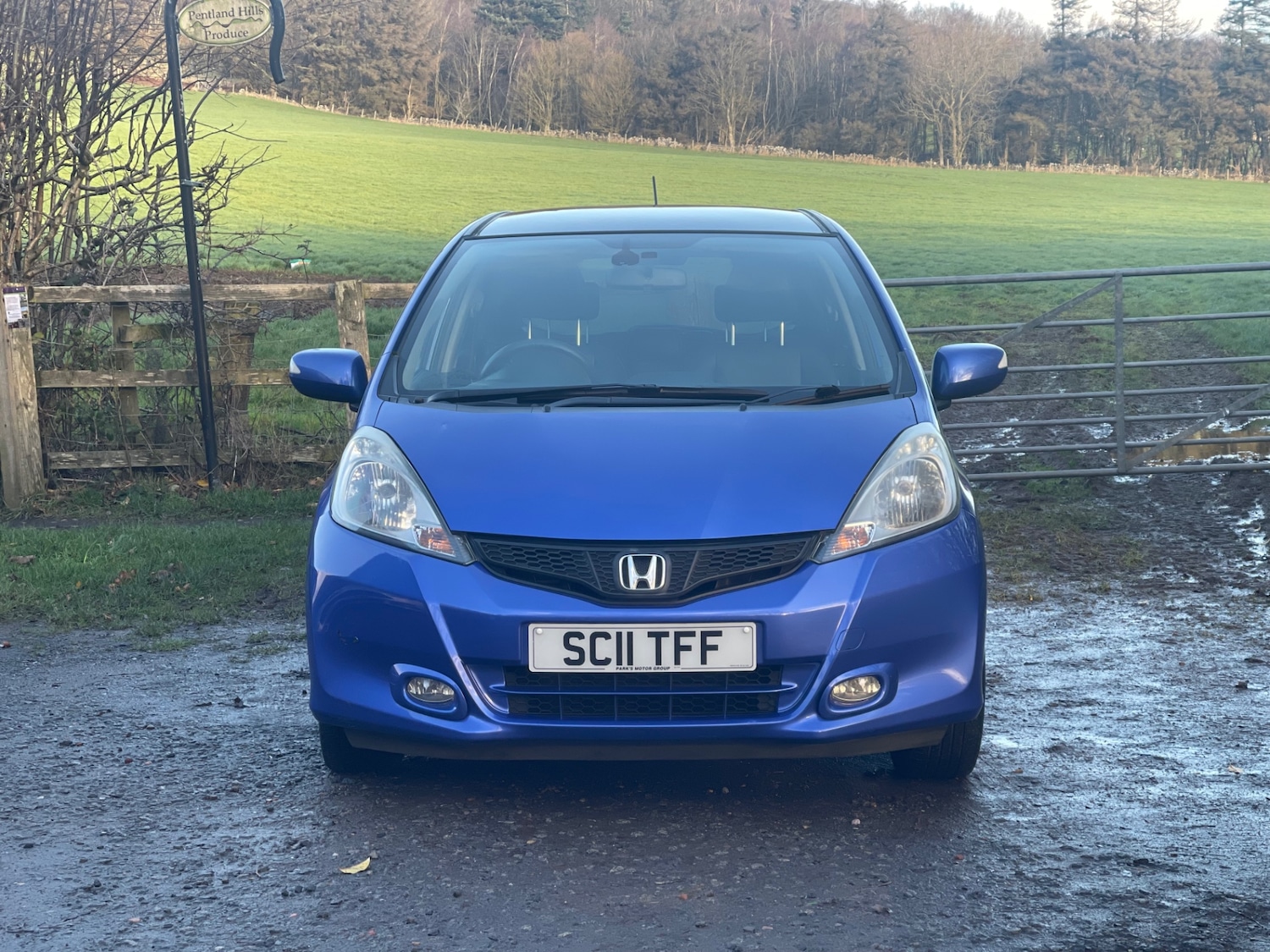 Used Honda Jazz 2011 for sale - 76858974: Photo 2