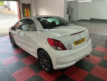 Used Peugeot 207 2012 for sale - 79449647: Photo