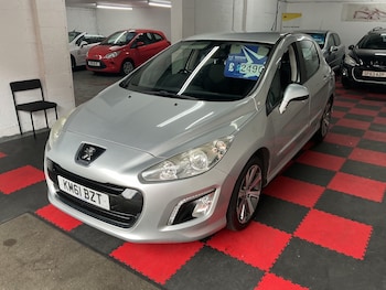 Used Peugeot 308 2011 for sale - 79459070: Photo