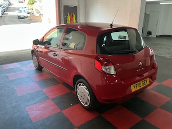 Used Renault Clio 2010 for sale - 79483461: Photo