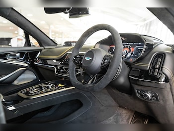 Used Aston Martin DBX 2026 for sale - 78712447: Photo