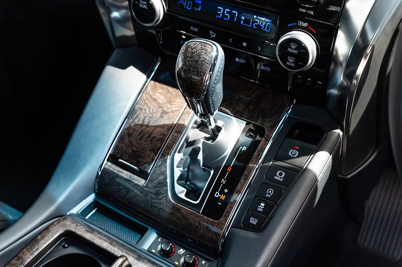 Used Toyota Alphard 2023 for sale - 77118253: Photo 15