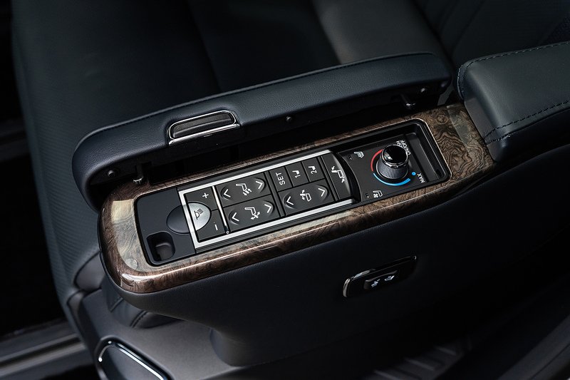 Used Toyota Alphard 2023 for sale - 77118253: Photo 18