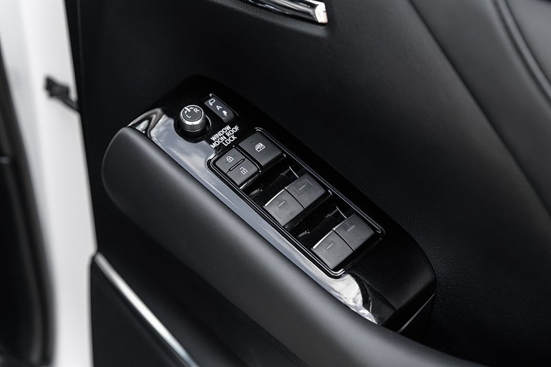 Used Toyota Alphard 2023 for sale - 77118253: Photo 24