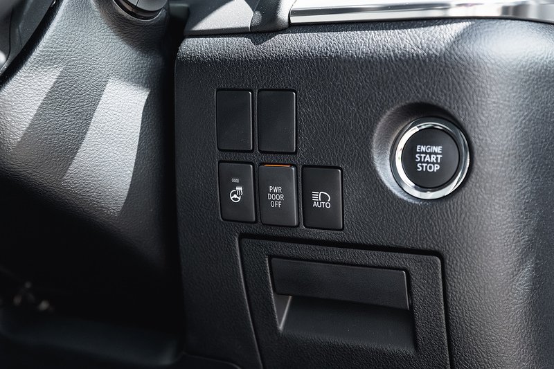 Used Toyota Alphard 2023 for sale - 77118253: Photo 31