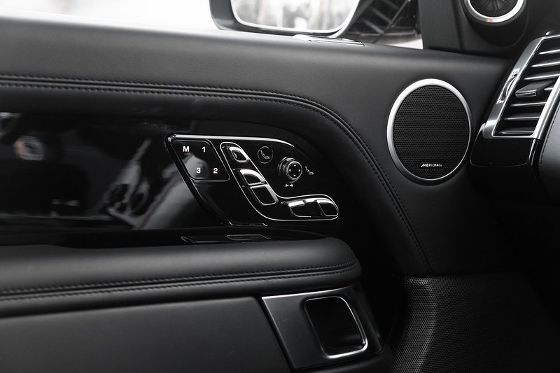 Used Land Rover Range Rover 2018 for sale - 76720045: Photo 17