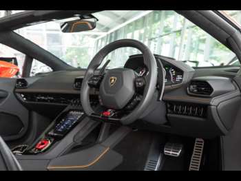 Used Lamborghini Huracan 2023 for sale - 75019919: Photo