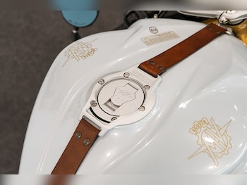 Used MV Agusta Superveloce 800 2024 for sale - bike-77328684: Photo