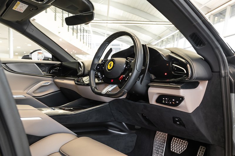 Used Ferrari Purosangue 2024 for sale - 77342260: Photo 3