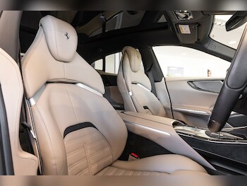 Used Ferrari Purosangue 2024 for sale - 77342260: Photo