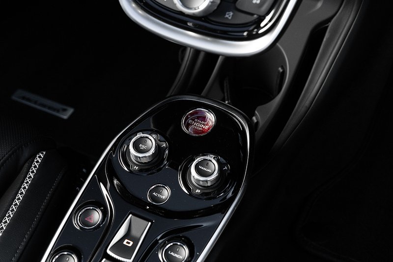 Used McLaren GT 2023 for sale - 76193942: Photo 13