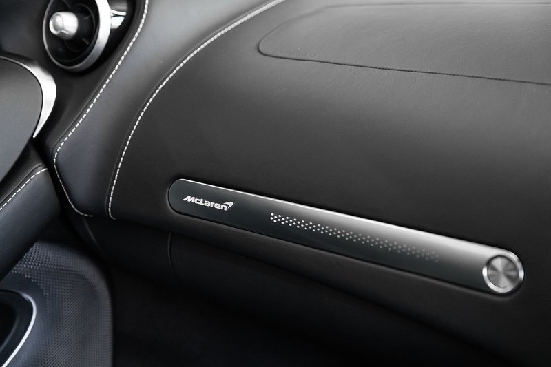 Used McLaren GT 2023 for sale - 76193942: Photo 18