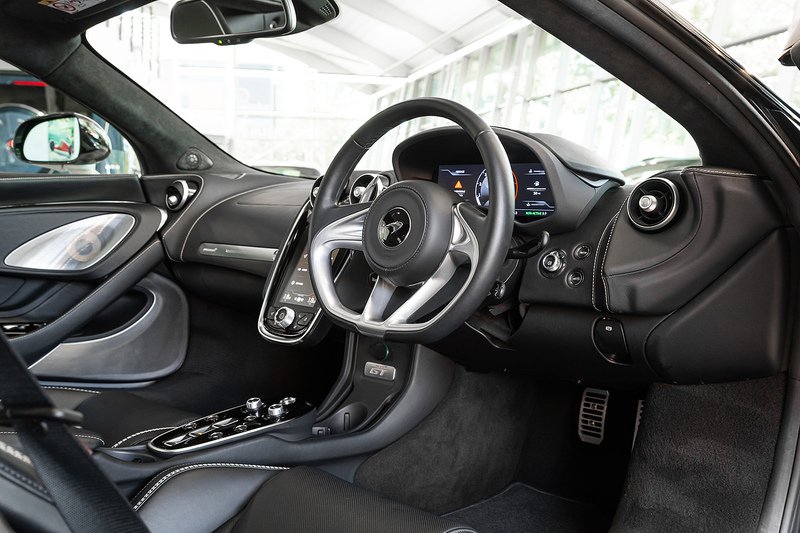 Used McLaren GT 2023 for sale - 76193942: Photo 4