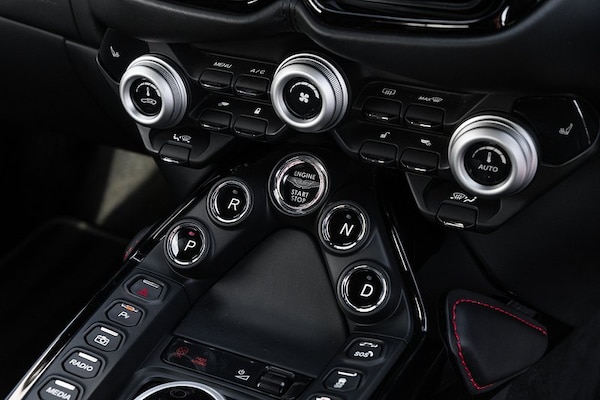 Used Aston Martin Vantage 2022 for sale - 76224042: Photo 11
