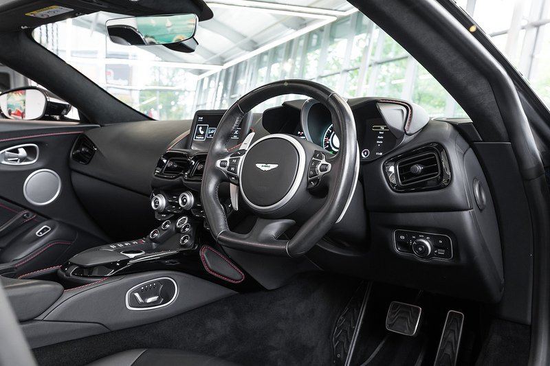 Used Aston Martin Vantage 2022 for sale - 76224042: Photo 4