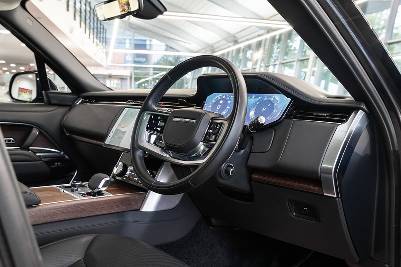 Used Land Rover Range Rover 2023 for sale - 76170176: Photo 3