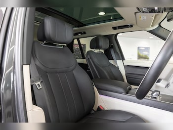 Used Land Rover Range Rover 2025 for sale - 78331399: Photo